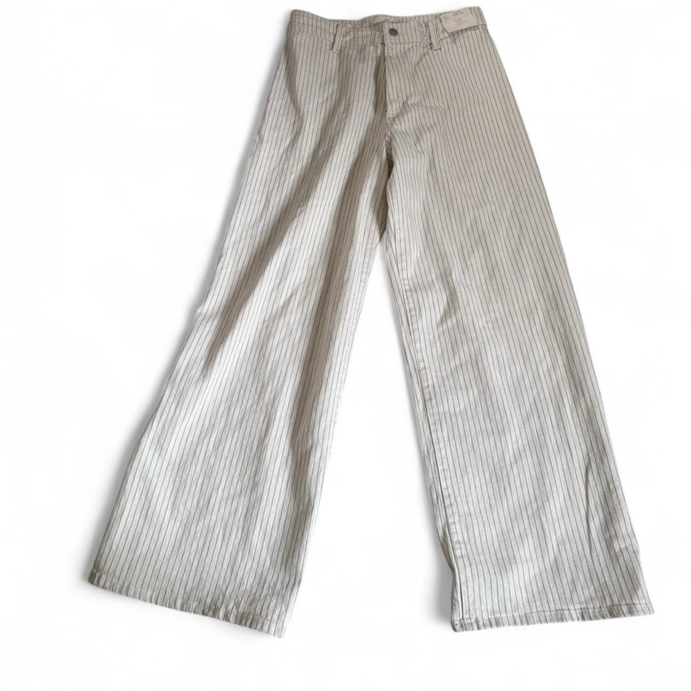 Universal Thread Cream Chinos Relaxed Fit NWT